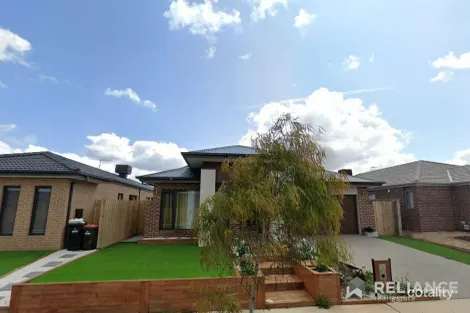 Property photo of 33 Wanneroo Circuit Harkness VIC 3337