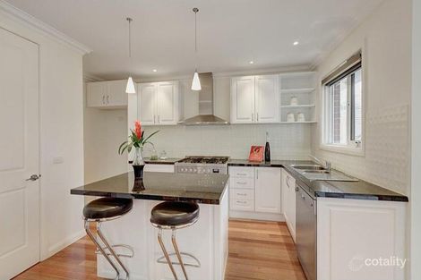 Property photo of 2/16 Vermont Street Glen Waverley VIC 3150