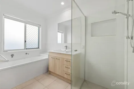 Property photo of 6 Myrtle Place Nirimba QLD 4551