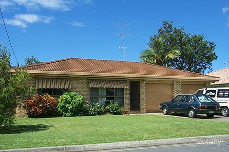 5 Morotai Ave, Palm Beach, QLD 4221