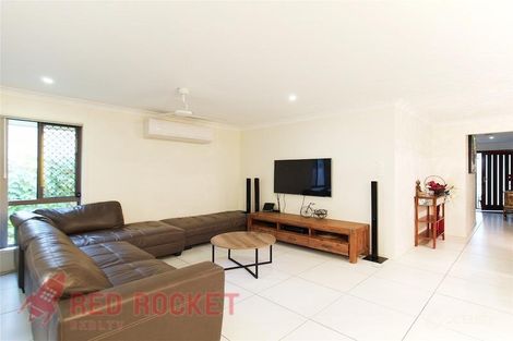 Property photo of 5 Sevenhill Place Doolandella QLD 4077