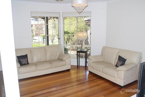 Property photo of 9 Knight Crescent Roxburgh Park VIC 3064
