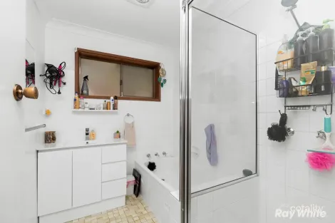 Property photo of 37 Alexander Street Ashmont NSW 2650