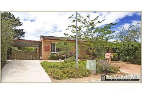 Property photo of 14 Dettmann Close Isaacs ACT 2607