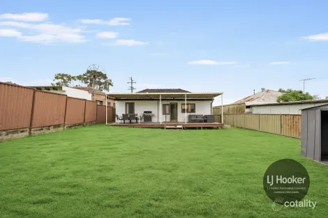 Property photo of 48 Fairfield Road Guildford West NSW 2161