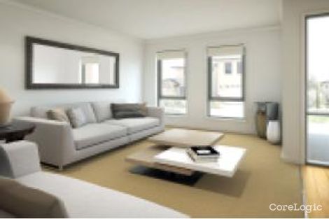 Property photo of 32 Scotland Circuit Cranbourne West VIC 3977
