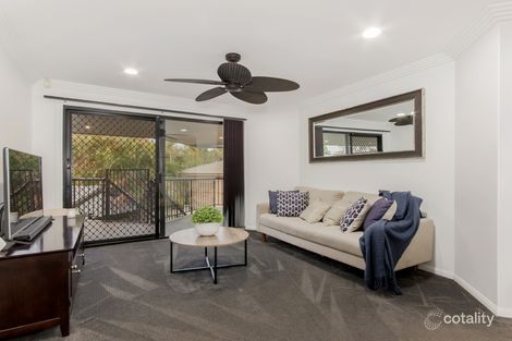 Property photo of 32 Outrigger Drive Robina QLD 4226