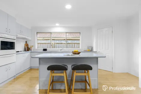 Property photo of 2 Claremont Glen Berwick VIC 3806