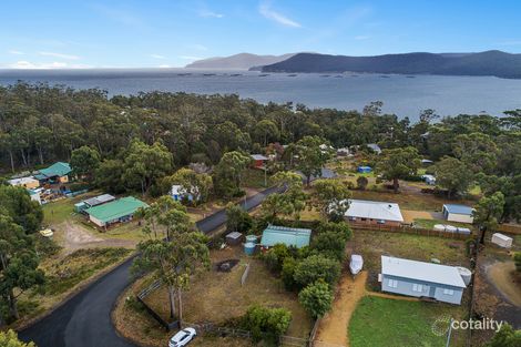 Property photo of 26 Fox Avenue White Beach TAS 7184