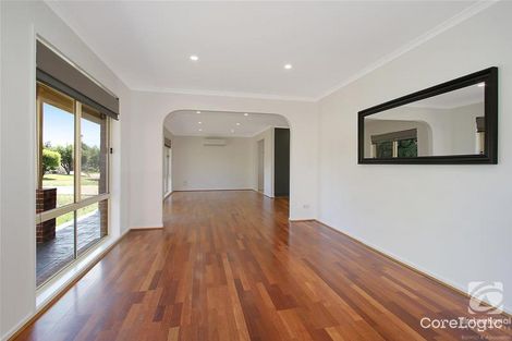 Property photo of 10 Rosella Mews West Wodonga VIC 3690