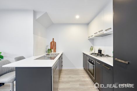 Property photo of 10 Stonewood Circuit Hadfield VIC 3046