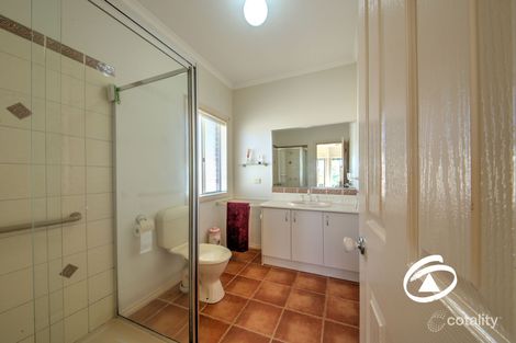 Property photo of 15 Flinders Chase Pakenham VIC 3810