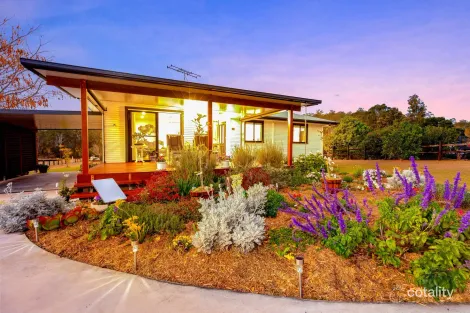 Property photo of 18 Harding Street Kilkivan QLD 4600