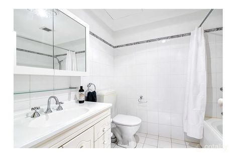 Property photo of 10/2 Williams Parade Dulwich Hill NSW 2203