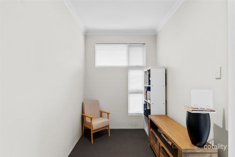 Property photo of 33 Marlinspike Boulevard Jindalee WA 6036