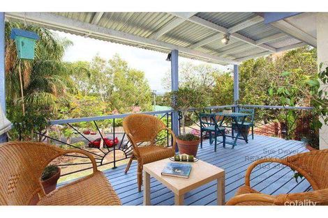 Property photo of 391 Cavendish Road Coorparoo QLD 4151
