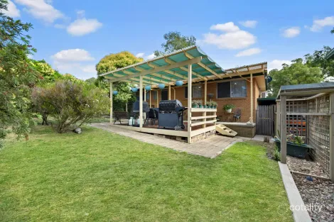 Property photo of 3 Dean Place Charnwood ACT 2615