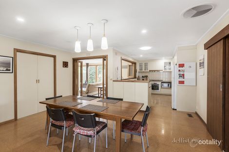 Property photo of 11 Lindsay Street Macleod VIC 3085