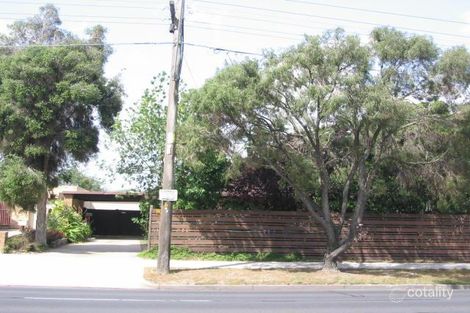 82 Military Rd, Avondale Heights, VIC 3034