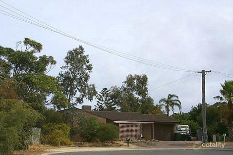 50 Deyoung Rd, Craigie, WA 6025