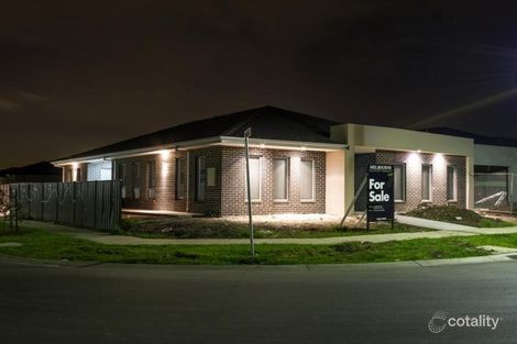 21 Biltmore Cres, Roxburgh Park, VIC 3064