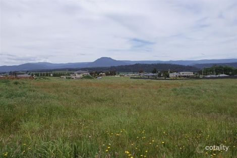 7 Nutt St, Deloraine, TAS 7304