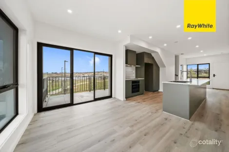 Property photo of 38/6 Inge King Crescent Whitlam ACT 2611
