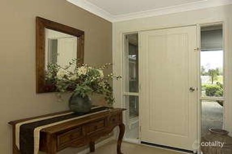 Property photo of 42 Viewpoint Drive Springfield Lakes QLD 4300