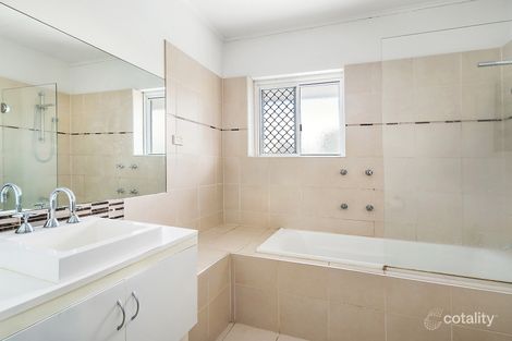 Property photo of 4/15A Lily Street Cairns North QLD 4870
