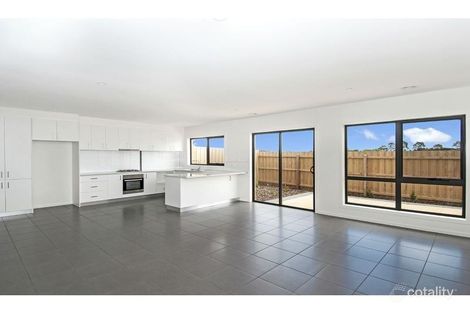 Property photo of 4/21 Central Avenue Tyabb VIC 3913