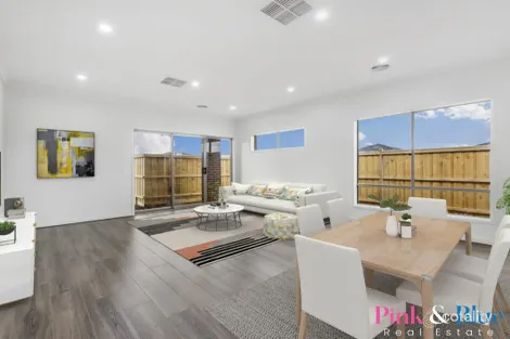 Property photo of 16 Juniper Grove Rockbank VIC 3335