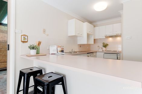 Property photo of 4 Palm Court Warners Bay NSW 2282