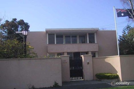 39 Middle Cres, Brighton, VIC 3186