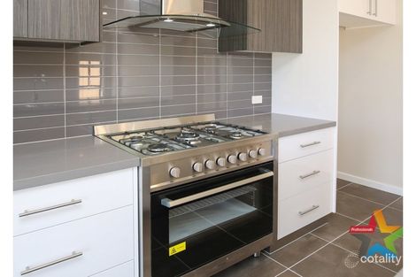 Property photo of 8 Central Park Drive Mildura VIC 3500