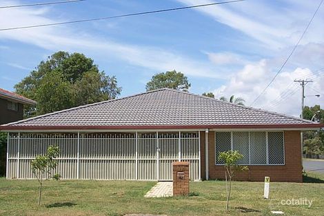 20 Swallow Ave, Paradise Point, QLD 4216