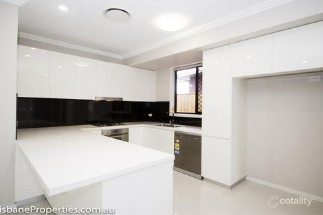 Property photo of 2/86 Grace Street Wulkuraka QLD 4305