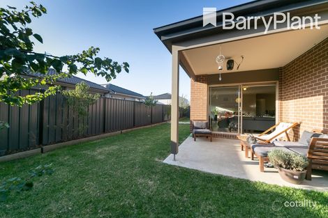 Property photo of 6 Tilia Drive Cranbourne North VIC 3977