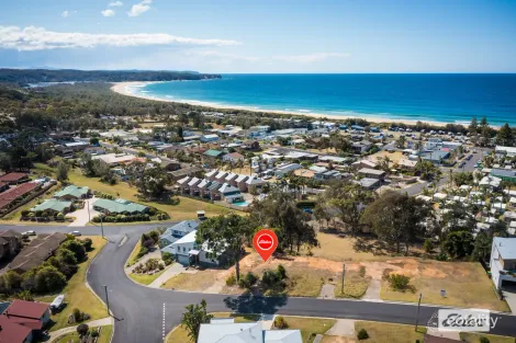 Property photo of 6 Francis Hollis Drive Tathra NSW 2550