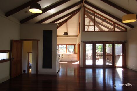 Property photo of 10 Kitchener Avenue Bayswater WA 6053