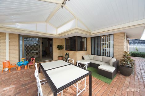 Property photo of 22 Dolphin Way Beldon WA 6027