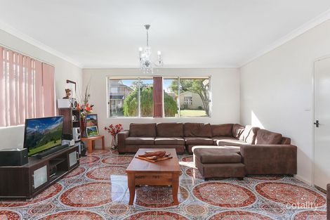 Property photo of 15 Owen Stanley Road Glenfield NSW 2167