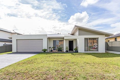 61 Niven Pde, Rutherford, NSW 2320