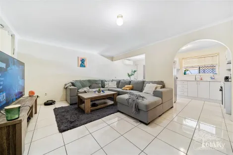 Property photo of 11 Errol Street Loganlea QLD 4131
