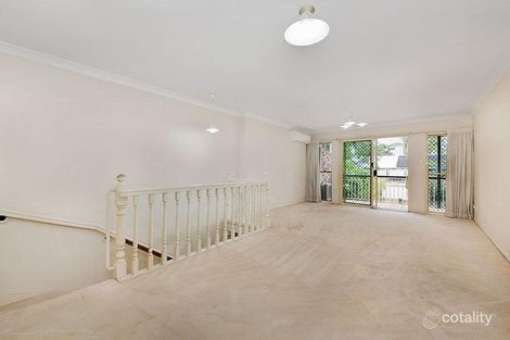 Property photo of 4/30 Rennie Street Indooroopilly QLD 4068