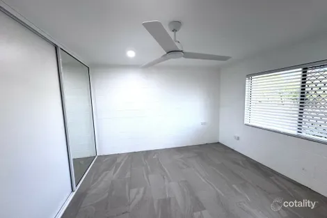 Property photo of 7 Queens Road Bowen QLD 4805