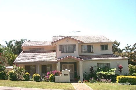 1 Saint Clair Cres, Wishart, QLD 4122