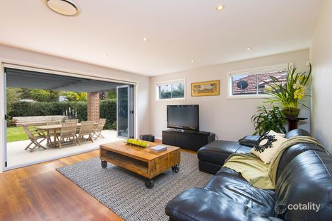 Property photo of 2 Raeburn Avenue Castlecrag NSW 2068