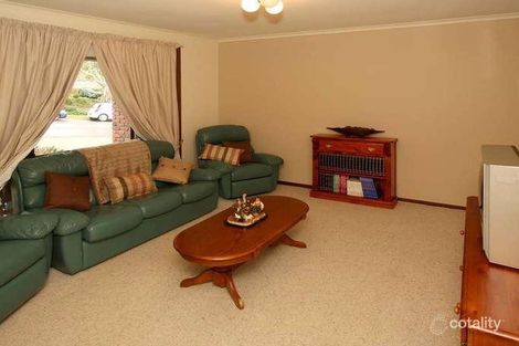 Property photo of 1 Meadowview Rise Aberfoyle Park SA 5159