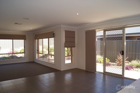 Property photo of 1 Loch Court Thurgoona NSW 2640