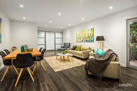 Property photo of 8 Sunhill Court St Kilda East VIC 3183